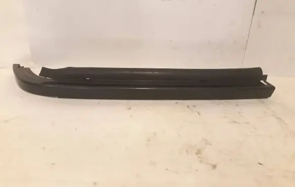 Under headlight/headlamp trim