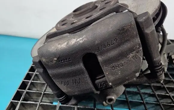 Volkswagen PASSAT B8 Front brake caliper IMPRK1531131