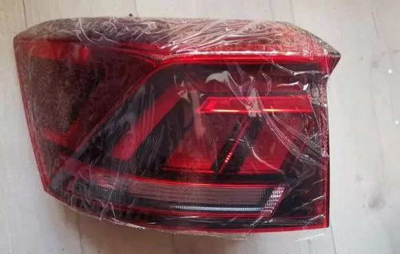 Rear/tail lights