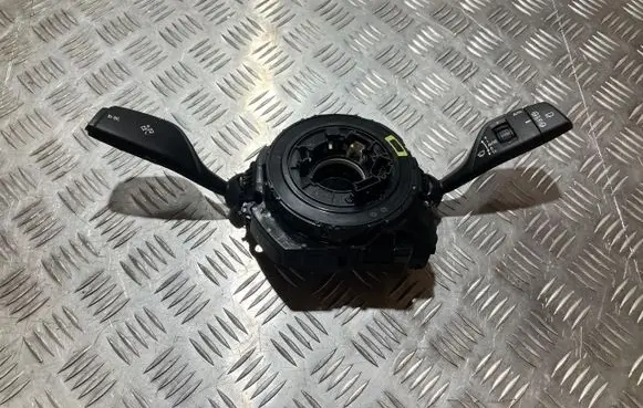 BMW 1 F40 Headlight wiper switch TM24589
