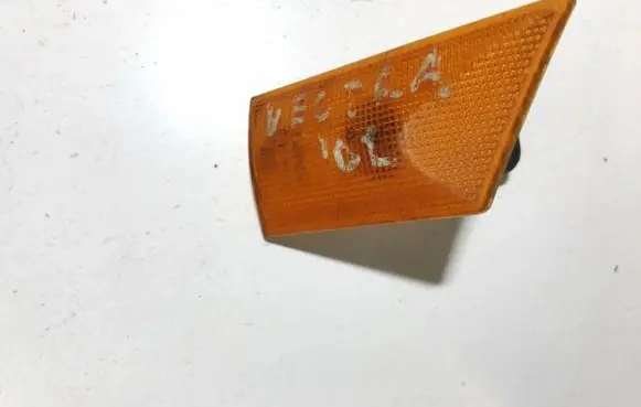 Opel Vectra C Front fender indicator light