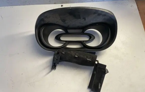Renault Trafic III (X82) Dashboard trim 681010993R 93452434 93452433
