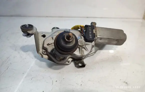 KIA Carens II Rear window wiper motor 987001D000