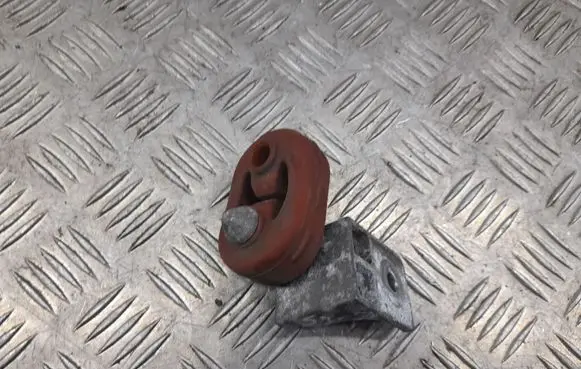 Muffler mount bracket/holder
