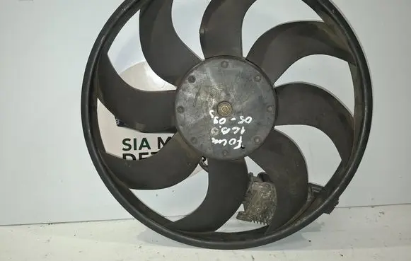 Ford Focus Electric radiator cooling fan 3F331302 5000421 10P0006