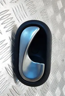 Renault Scenic II - Grand scenic II Front door interior handle 8200028486