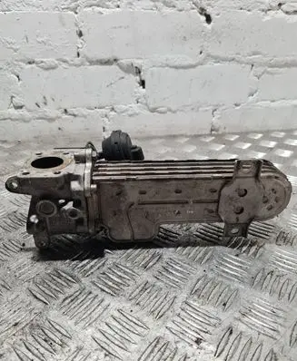 Volkswagen Golf V EGR valve cooler 3239787