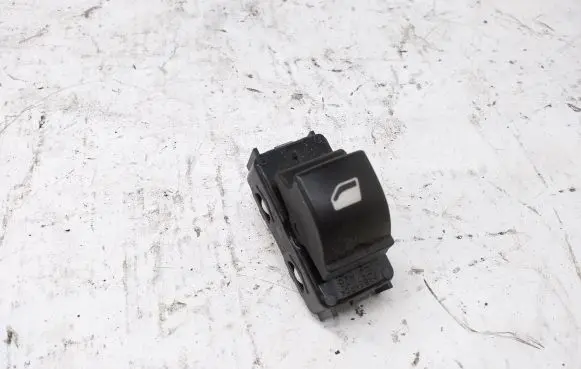 Citroen C4 Grand Picasso Electric window control switch 96762292ZD