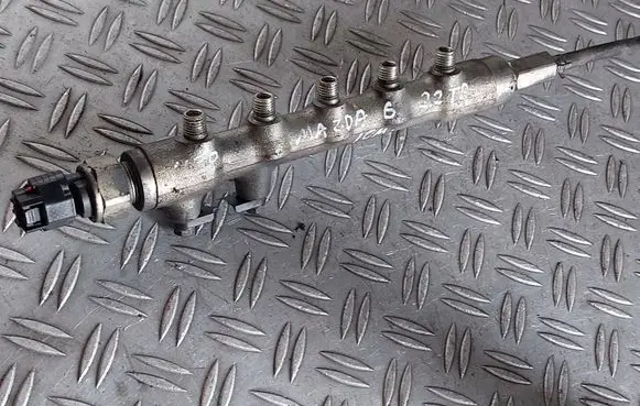 Fuel pressure sensor