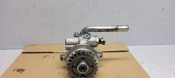 Volkswagen Transporter - Caravelle T5 Power steering pump