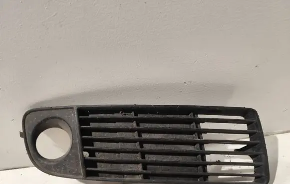 Front bumper lower grill