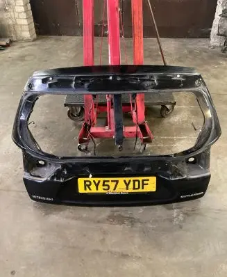 Mitsubishi Outlander Tailgate/trunk/boot lid