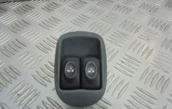 Renault Scenic I Electric window control switch