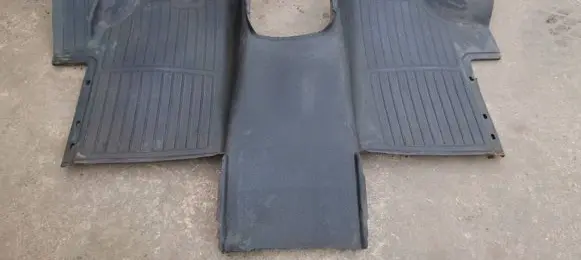 Mercedes-Benz Vito Viano W639 Front floor carpet liner A6396843202 6396843202