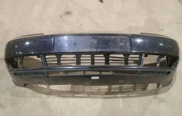 Audi A4 S4 B5 8D Front bumper MELYNAS