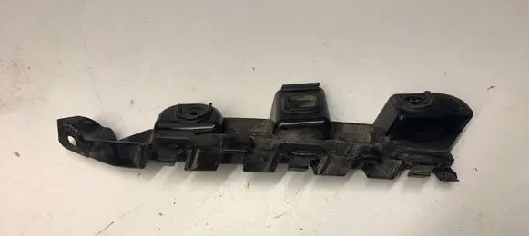 Volkswagen PASSAT B7 Front bumper mounting bracket 3AA807184 3162RRR