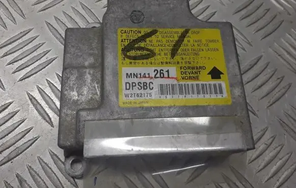 Mitsubishi Lancer Airbag control unit/module MN141261