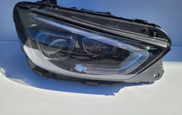 Mercedes-Benz AMG GT 4 x290 w290 Headlight/headlamp A2909069000 1ZX2370