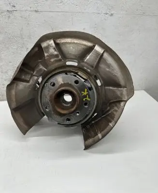 BMW 7 F01 F02 F03 F04 Rear wheel hub 6797447 A1S17M9 10201