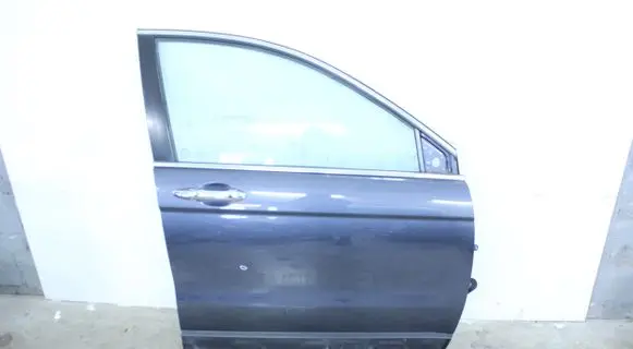 Honda CR-V Front door