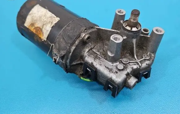 Audi A4 S4 B5 8D Wiper motor 0390241132 IMPRK1562557