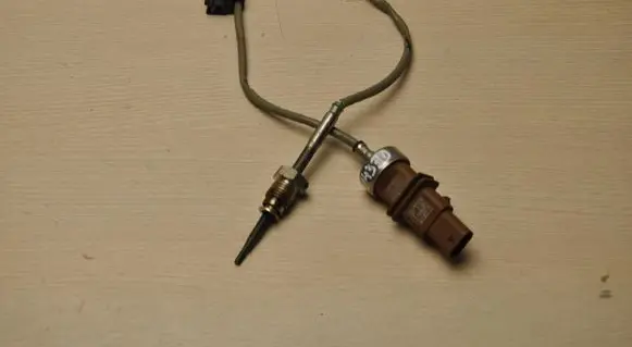 Exhaust gas temperature sensor