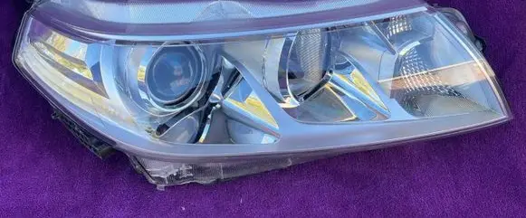 Suzuki Grand Vitara II Headlight/headlamp 3512054P10