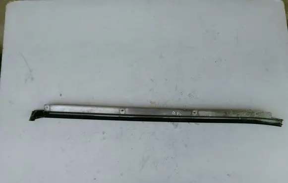 Nissan Terrano Windshield trim
