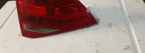Audi A4 S4 B8 8K Tailgate rear/tail lights 170411