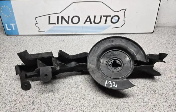 BMW 4 F32 F33 Other engine bay part 51767255804 18068510