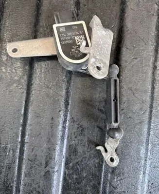 BMW 6 G32 Gran Turismo Rear air suspension level height sensor 2959574 6869138