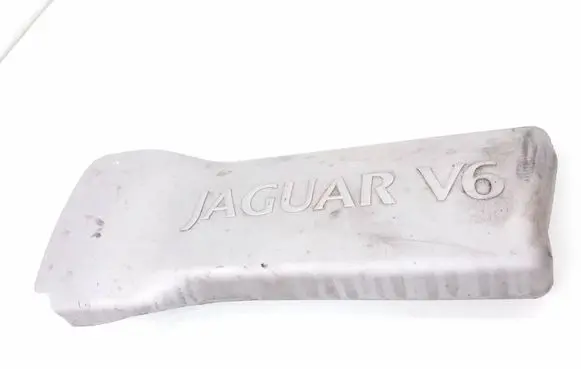 Engine cover (trim)