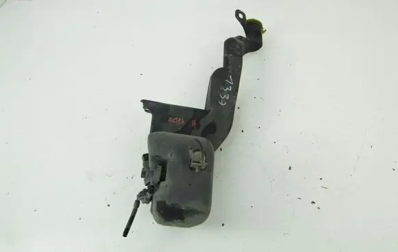 Opel Astra H Windshield washer fluid reservoir/tank 
