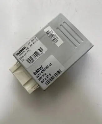 BMW X5 E70 Air suspension control unit module (rear) 6793163 4461500510 053765