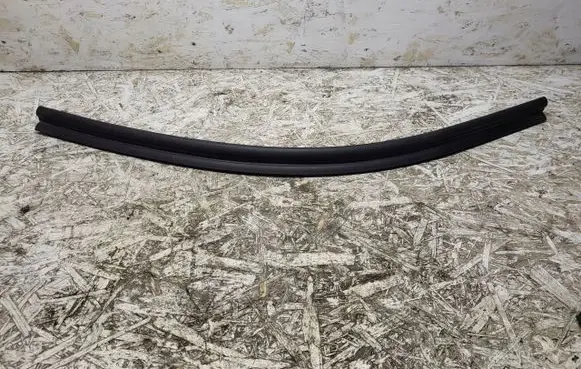 Audi A5 8T 8F Engine compartment rubber 8T0823723B