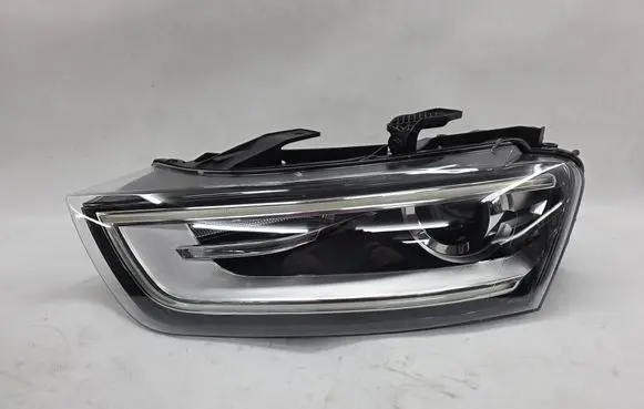 Audi Q3 8U Headlight/headlamp 8U0941005