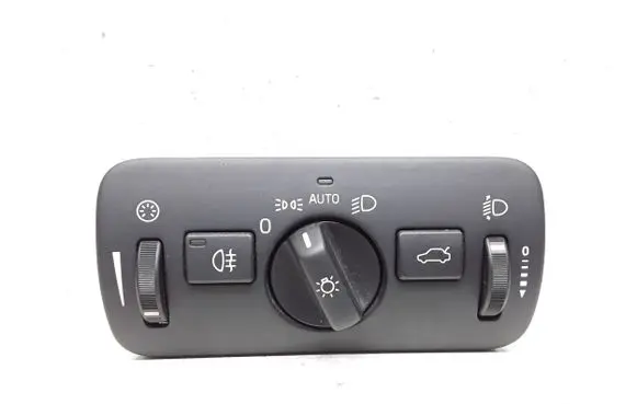 Volvo V40 Light switch 30739425