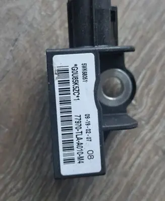 Honda CR-V Other devices 77970TLAA010M4