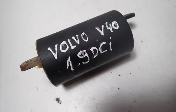 Volvo S40, V40 Vacuum air tank 8200034270