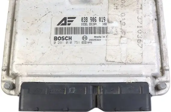 Audi A4 S4 B5 8D Engine control unit/module 038906019 28SA5322 0281010751