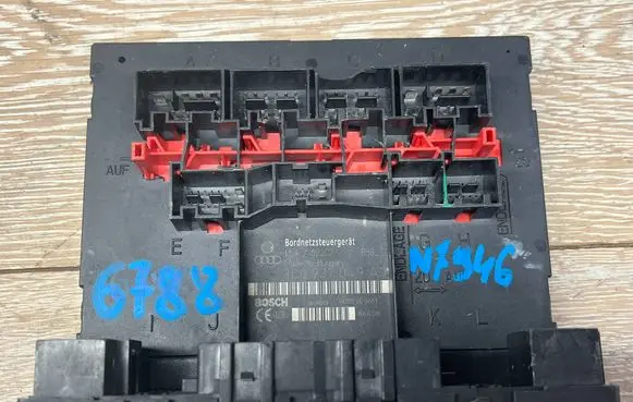 Volkswagen PASSAT B6 Comfort/convenience module 3C0937049AJ