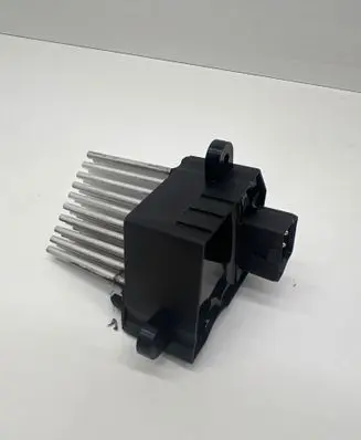 BMW X5 E53 Heater blower fan relay 