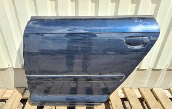 Audi A3 S3 A3 Sportback 8P Rear door