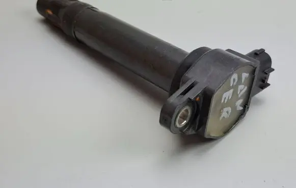 Mitsubishi Lancer High voltage ignition coil 1832A016 D18T010 FK0320