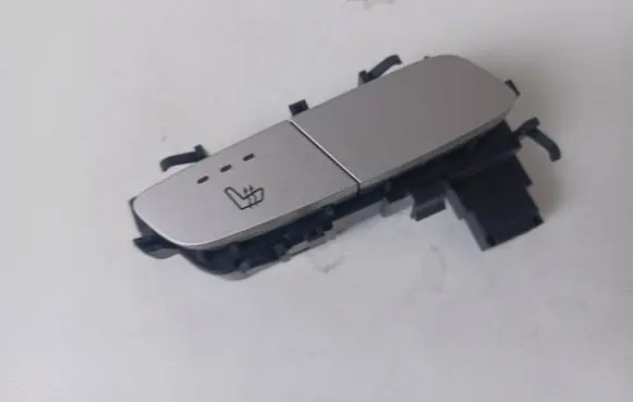 Mercedes-Benz E W213 Seat heating switch A2139050204