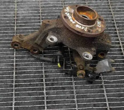 Dacia Sandero Front wheel hub