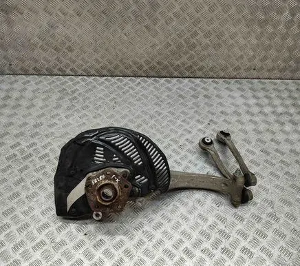 Audi e-tron Front wheel hub 4M0407253K 4M0407505B
