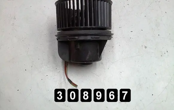 Ford Focus Heater fan/blower 173,60071,04