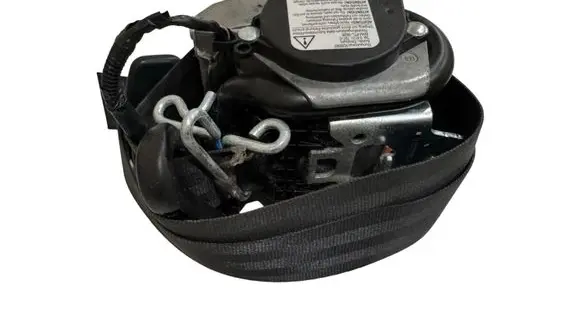Ford Focus Front seatbelt BM5161295ACW 617231700