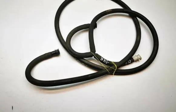 Mercedes-Benz R W251 Headlight washer hose/pipe 